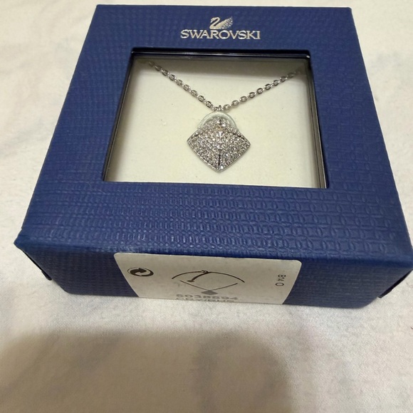 SWAROVSKI TACTIC NECKLACE - Picture 5 of 7